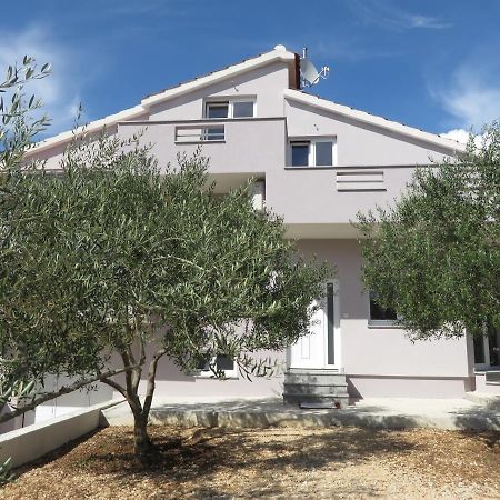 M&L Holliday Home Biograd Na Moru Bagian luar foto