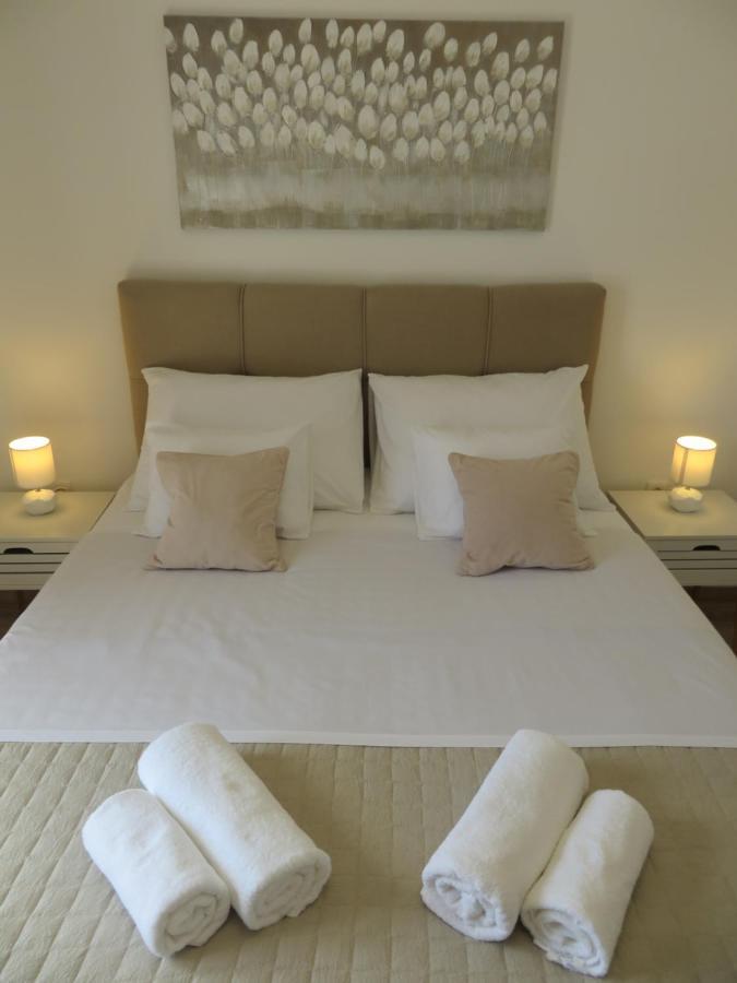 M&L Holliday Home Biograd Na Moru Bagian luar foto