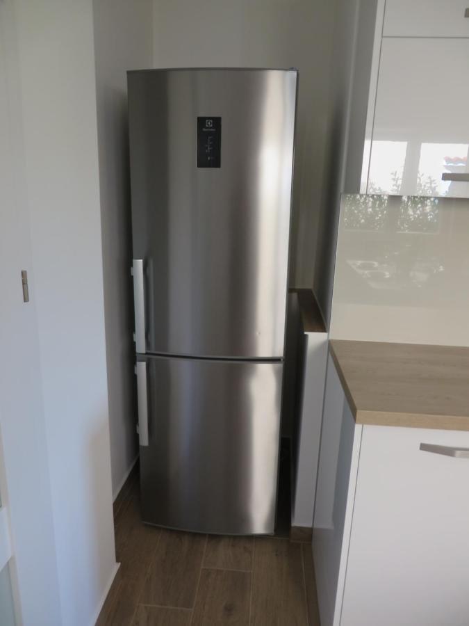 M&L Holliday Home Biograd Na Moru Bagian luar foto