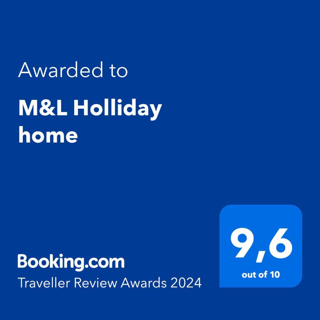 M&L Holliday Home Biograd Na Moru Bagian luar foto